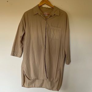 Esby  cotton shirt.